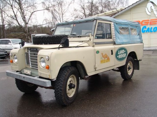 2 Door Wagon Softtop, 2.6L 6Cyl Gasoline Engine, 
 ..