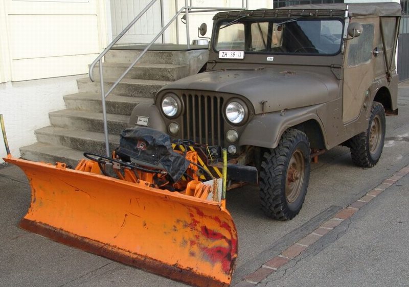 All original Swiss Army Jeep Tailgate, with soft  ..