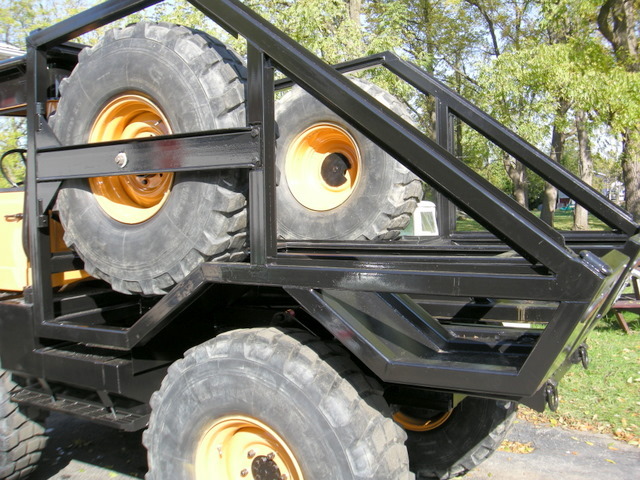 OM352 6 Cylinder DieselSix Forward Gears, Two Bac ..