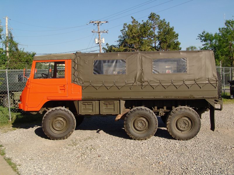 Original Swiss National Guard TruckIn very good c ..