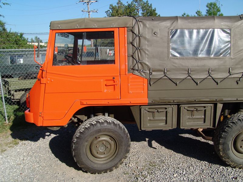 Original Swiss National Guard TruckIn very good c ..