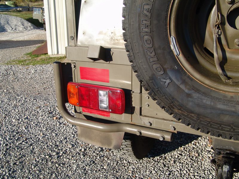Austrian Army Radio Truck
Has been completley res ..