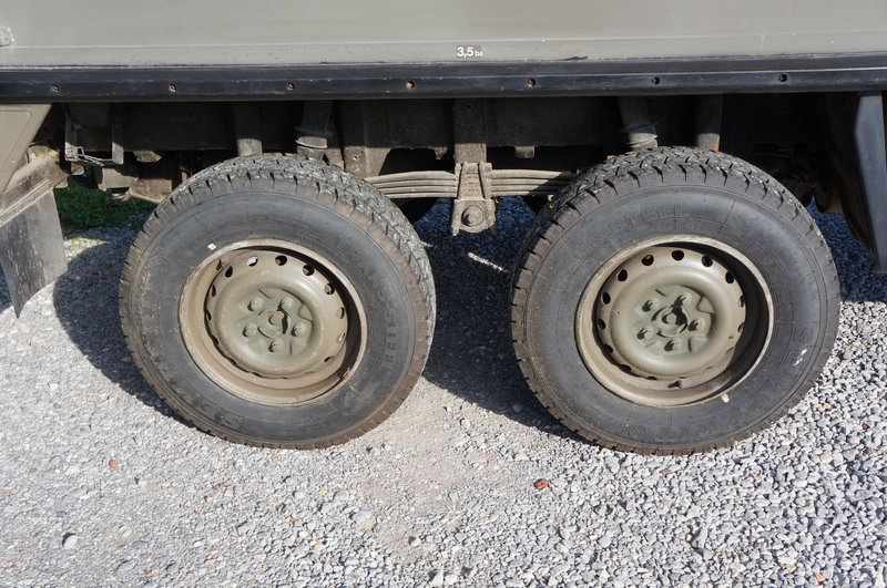718 Ambulance from Austrian Army2.3L 6 Cyl Turbo  ..
