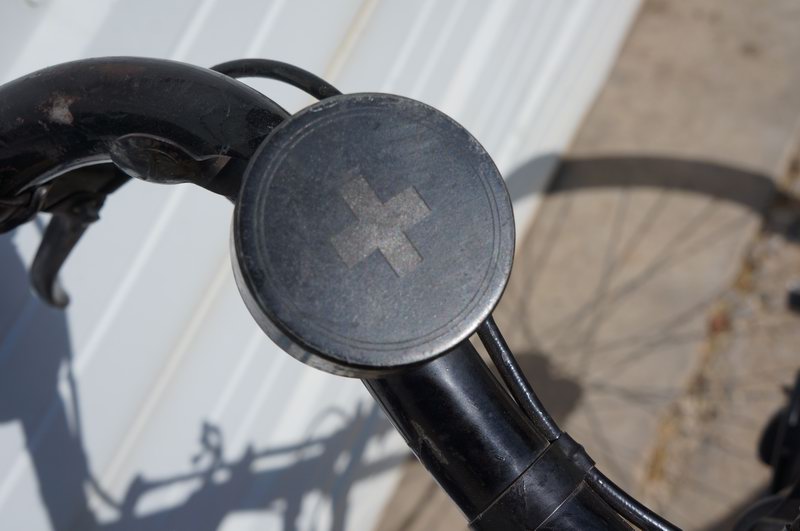Swiss Army BicycleFeatures:Lights with DynoOne  ..