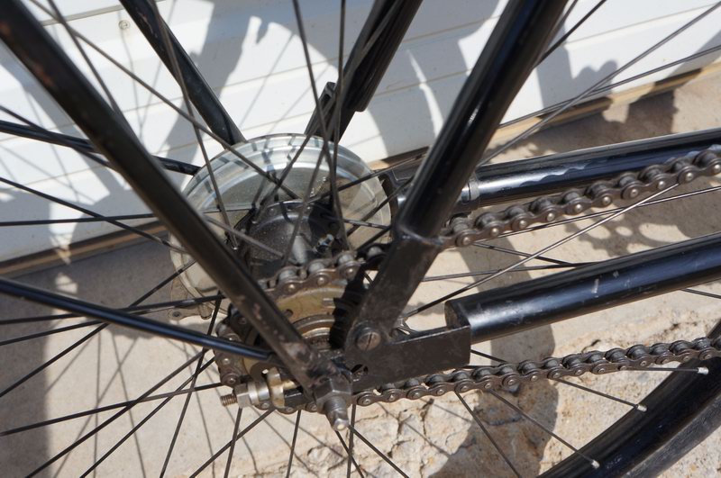 Swiss Army BicycleFeatures:Lights with DynoOne  ..