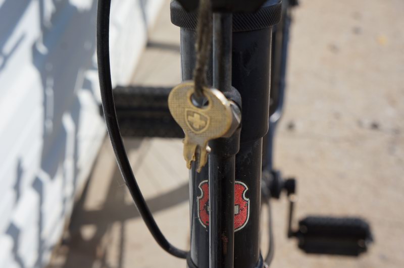 Swiss Army BicycleFeatures:Lights with DynoOne  ..