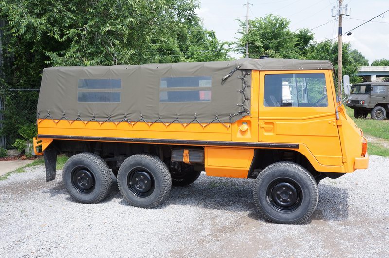 Original Swiss National Guard TruckIn very good c ..