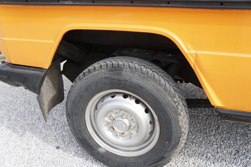 2 Door Hardtop LWB 300GD Worker
3.0L 5 Cyl Merced ..
