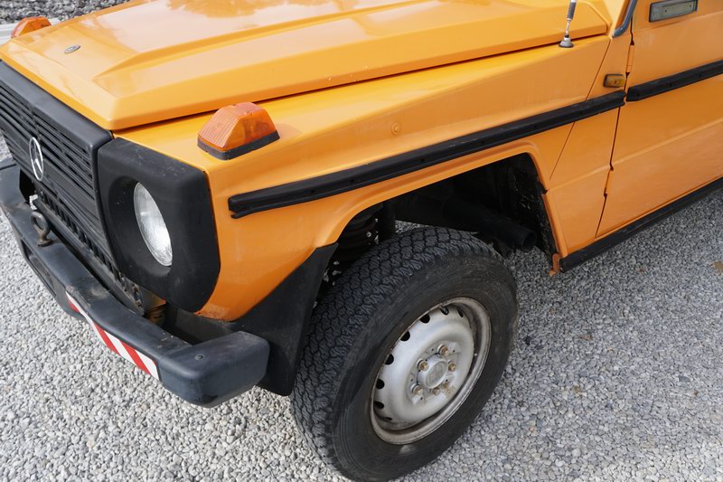 2 Door Hardtop LWB 300GD Worker
3.0L 5 Cyl Merced ..