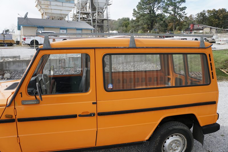 2 Door Hardtop LWB 300GD Worker
3.0L 5 Cyl Merced ..