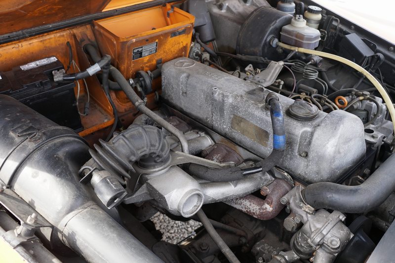 2 Door Hardtop LWB 300GD Worker
3.0L 5 Cyl Merced ..