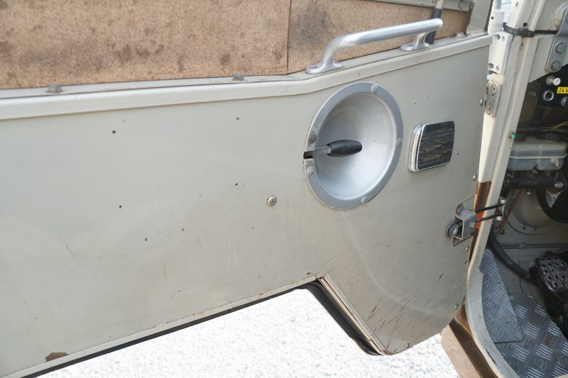 Hardtop 5 Door original Civilian Version
Original  ..