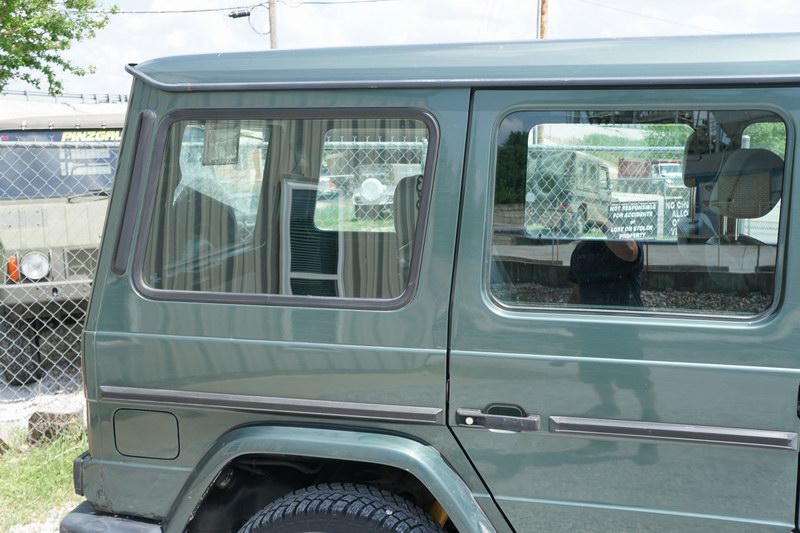 This is a 463 Model G Wagon 4 Door
3.0L Gasoline  ..