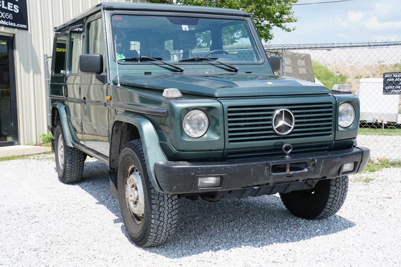 This is a 463 Model G Wagon 4 Door
3.0L Gasoline  ..