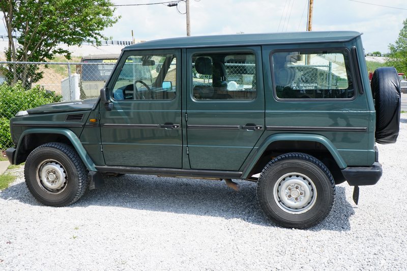 This is a 463 Model G Wagon 4 Door
3.0L Gasoline  ..
