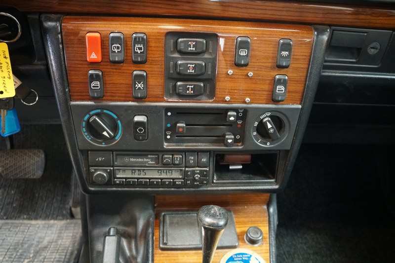 This is a 463 Model G Wagon 4 Door
3.0L Gasoline  ..