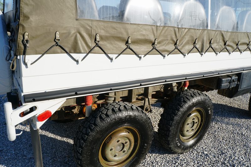 This is a 712m converted for a Tour operator
with ..
