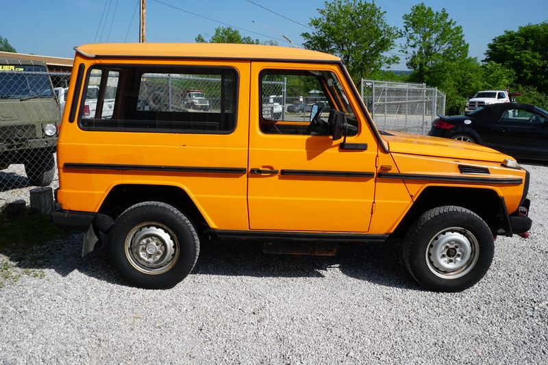 2 Door Hardtop SWB  
2.3 4 Cyl Mercedes Gasoline E ..