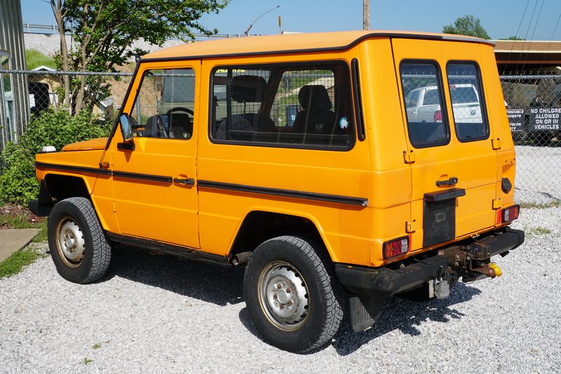 2 Door Hardtop SWB  
2.3 4 Cyl Mercedes Gasoline E ..