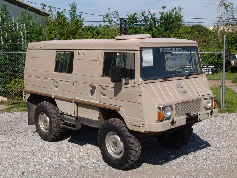 Pinzgauer- 710K Civilian