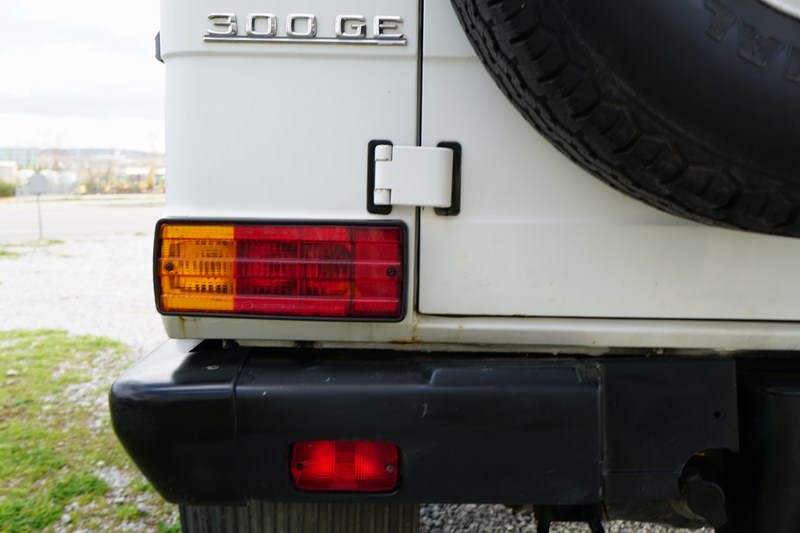This is a 463 Model G Wagon  2 Door   Rare SWB Ver ..