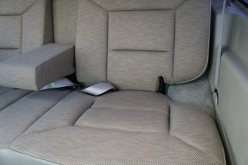 This is a 463 Model G Wagon  2 Door   Rare SWB Ver ..