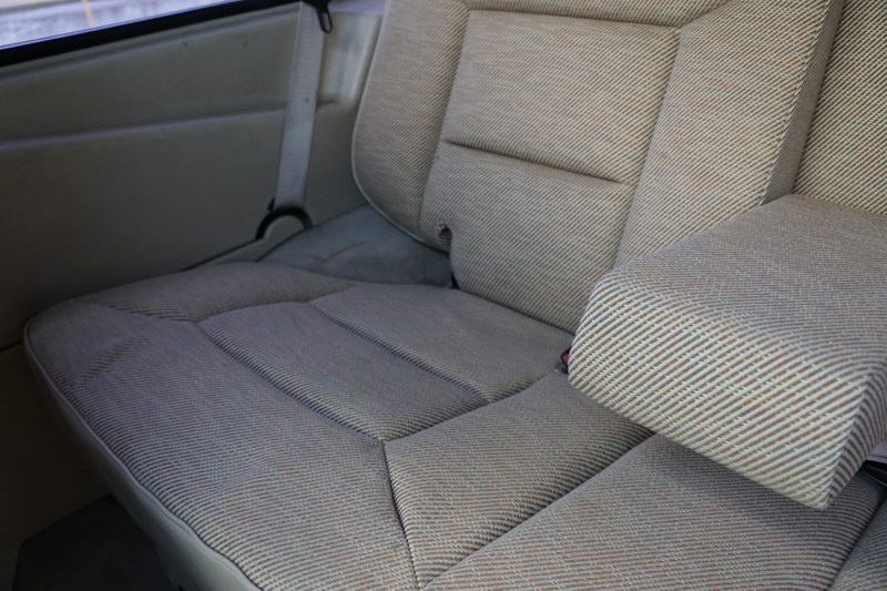This is a 463 Model G Wagon  2 Door   Rare SWB Ver ..