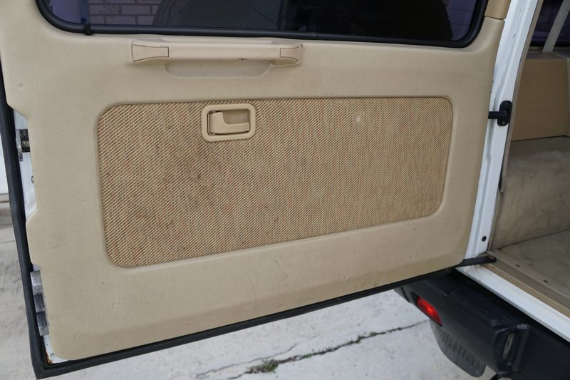 This is a 463 Model G Wagon  2 Door   Rare SWB Ver ..