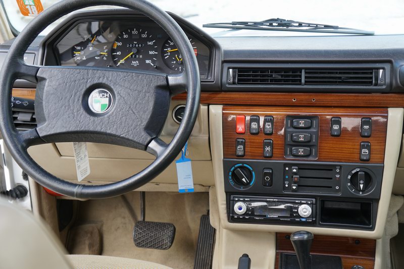 This is a 463 Model G Wagon  2 Door   Rare SWB Ver ..