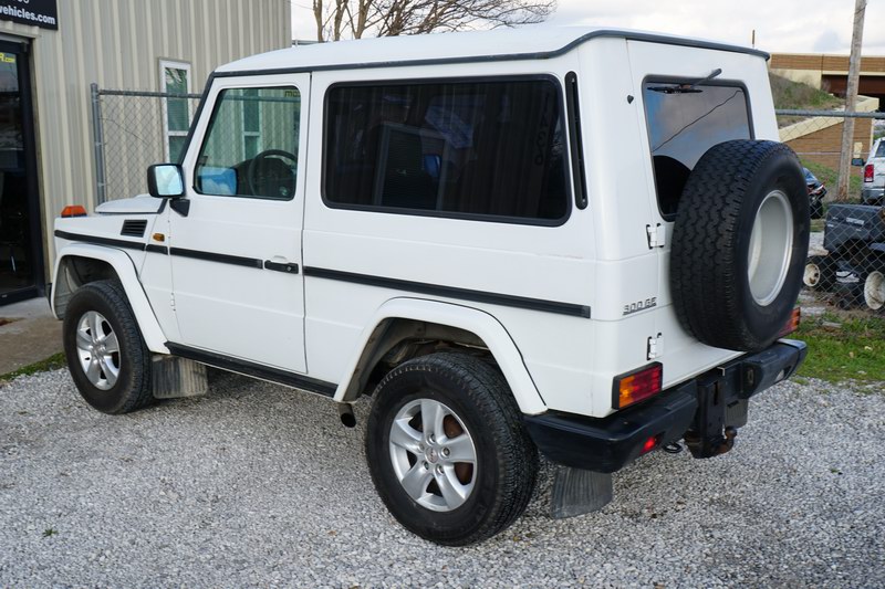 This is a 463 Model G Wagon  2 Door   Rare SWB Ver ..