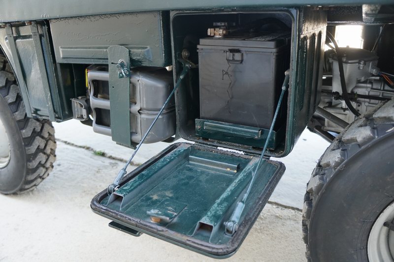 Very Rare offical US-Version 700AP 
Bigger Headli ..