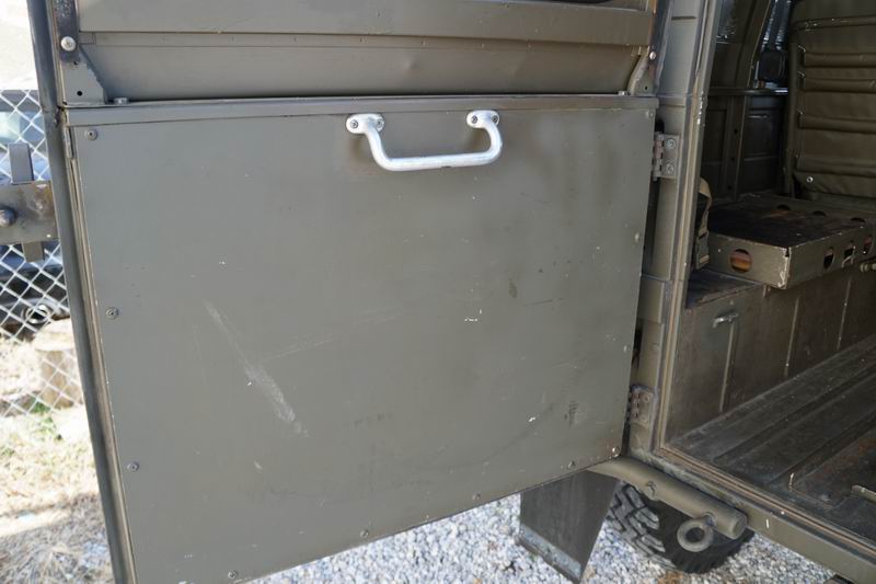 Great Condition all original Swiss Army Radio Truc ..