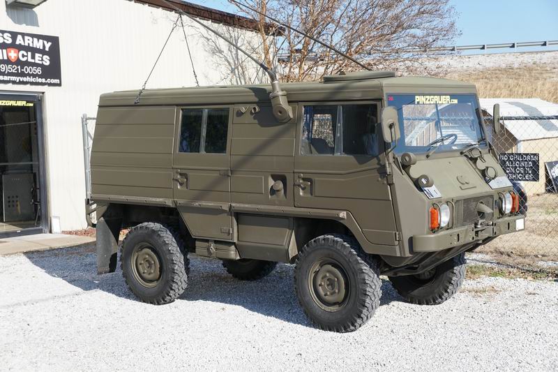 Great Condition all original Swiss Army Radio Truc ..