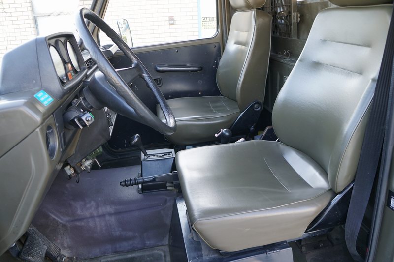 Original Swiss Army G Wagen. 2.3L 4 Cyl Gasoline F ..