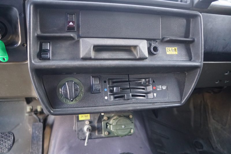 Original Swiss Army G Wagen. 2.3L 4 Cyl Gasoline F ..