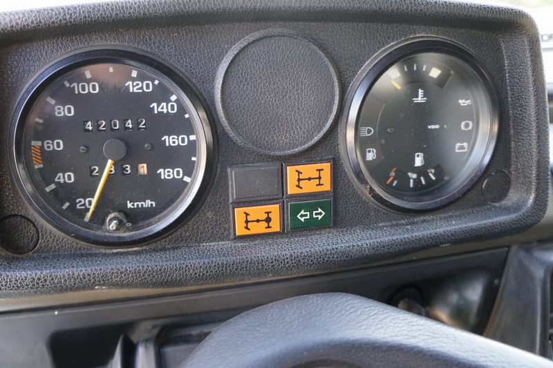 Original Swiss Army G Wagen. 2.3L 4 Cyl Gasoline F ..