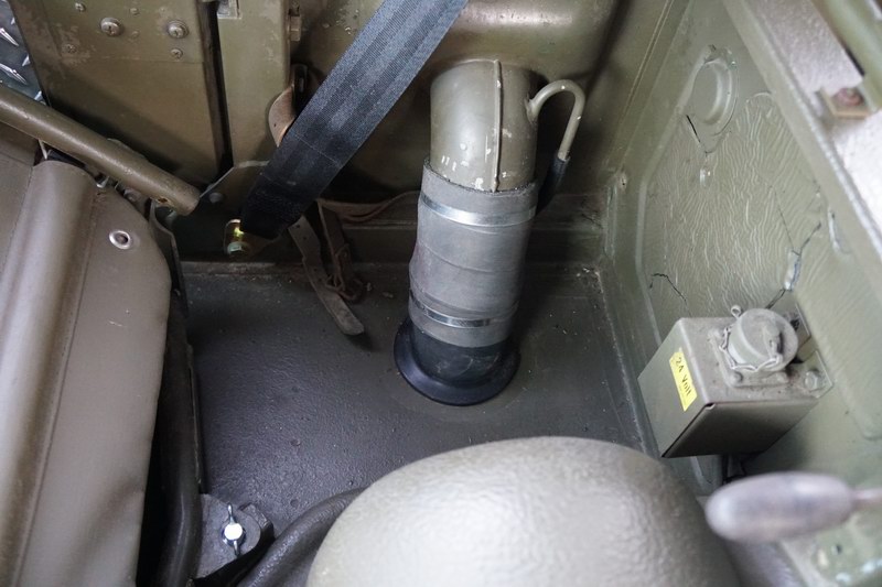 Swiss Army Troop Carrier with 4 rear seats. Good o ..