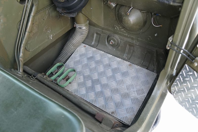 Swiss Army Troop Carrier with 4 rear seats. Good o ..