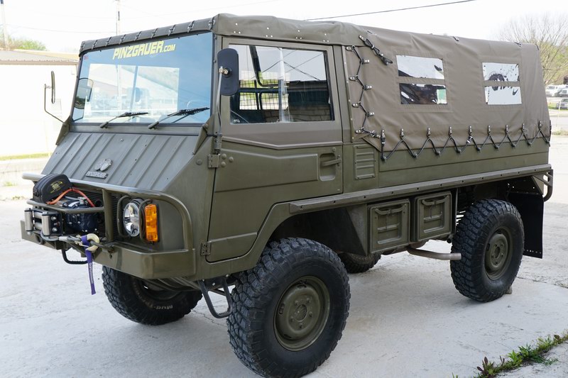 Swiss Army Troop Carrier with 4 rear seats. Good o ..