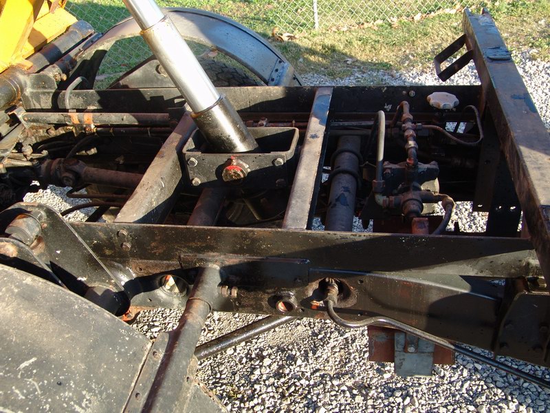 416 (long Bed) with OM352 6 Cylinder DieselSix Fo ..