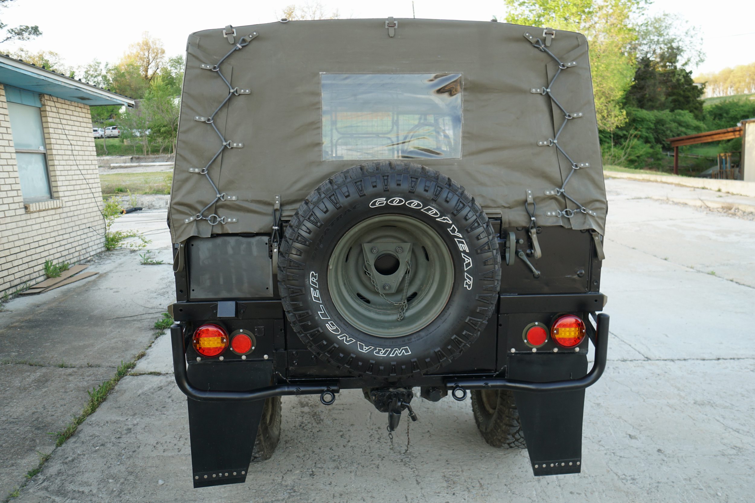 Troop Carrier in Black very nice condition 
Clean ..