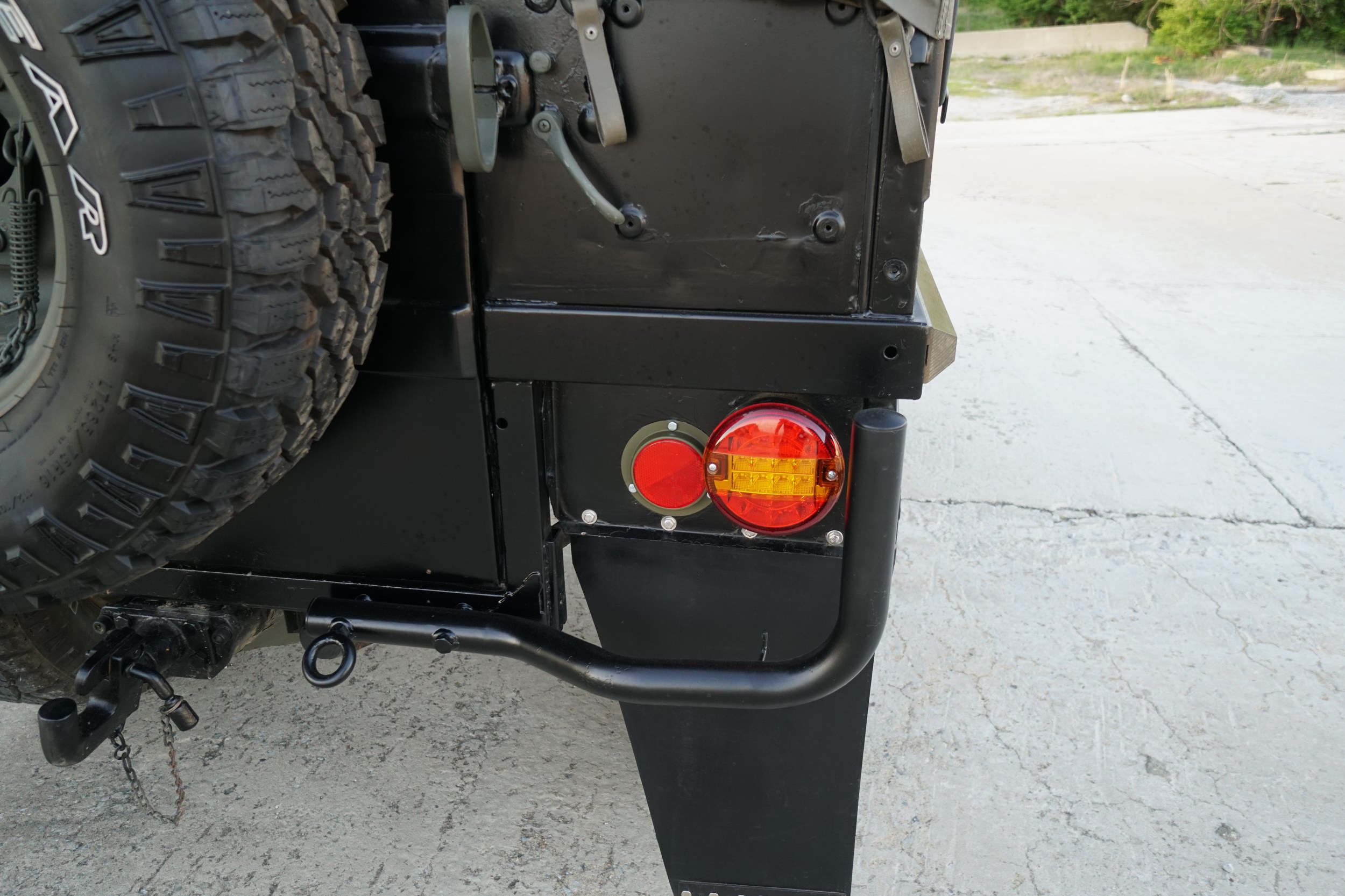 Troop Carrier in Black very nice condition 
Clean ..
