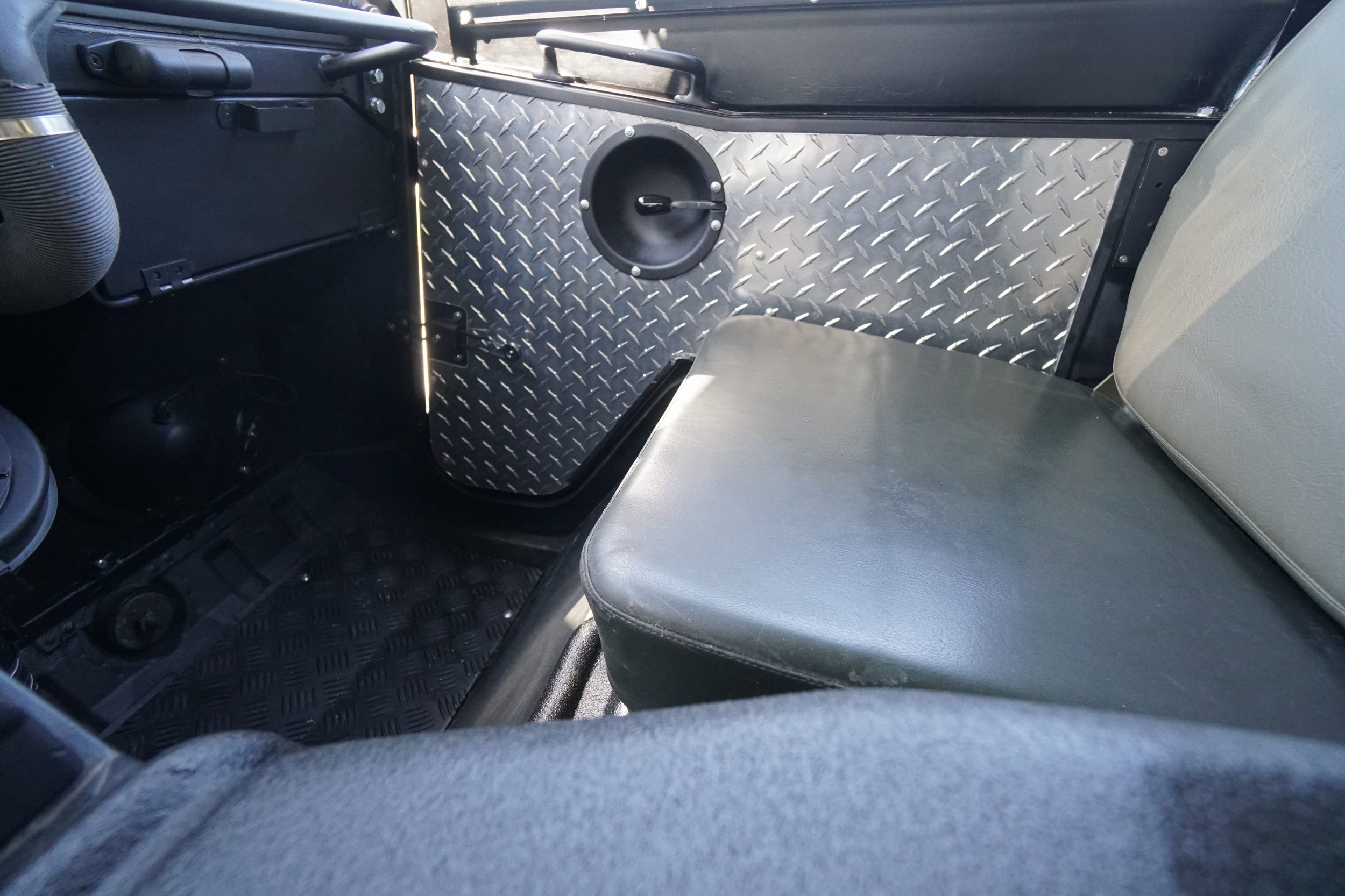 Troop Carrier in Black very nice condition 
Clean ..