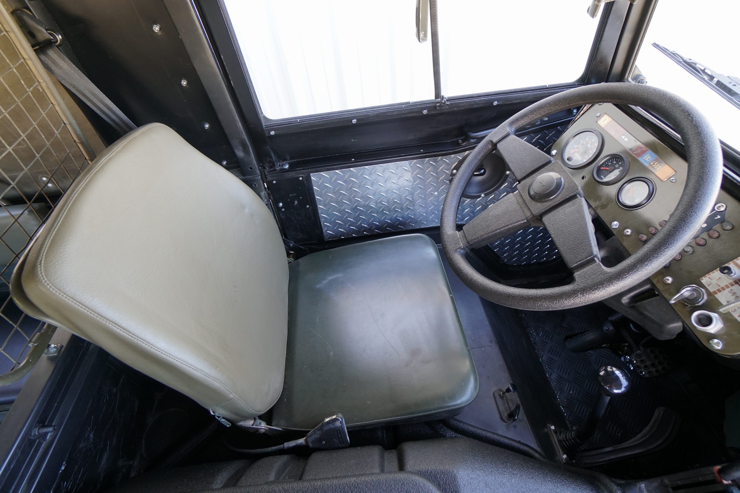 Troop Carrier in Black very nice condition 
Clean ..