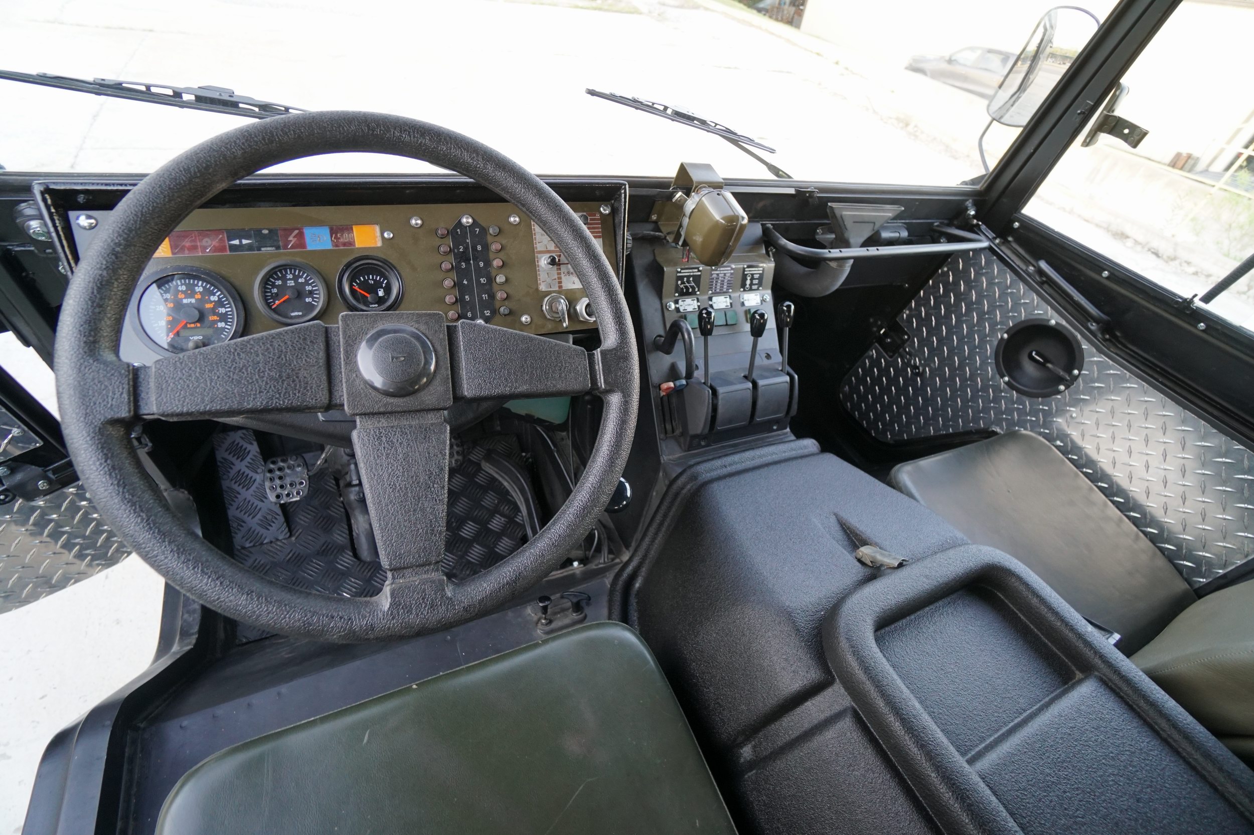 Troop Carrier in Black very nice condition 
Clean ..