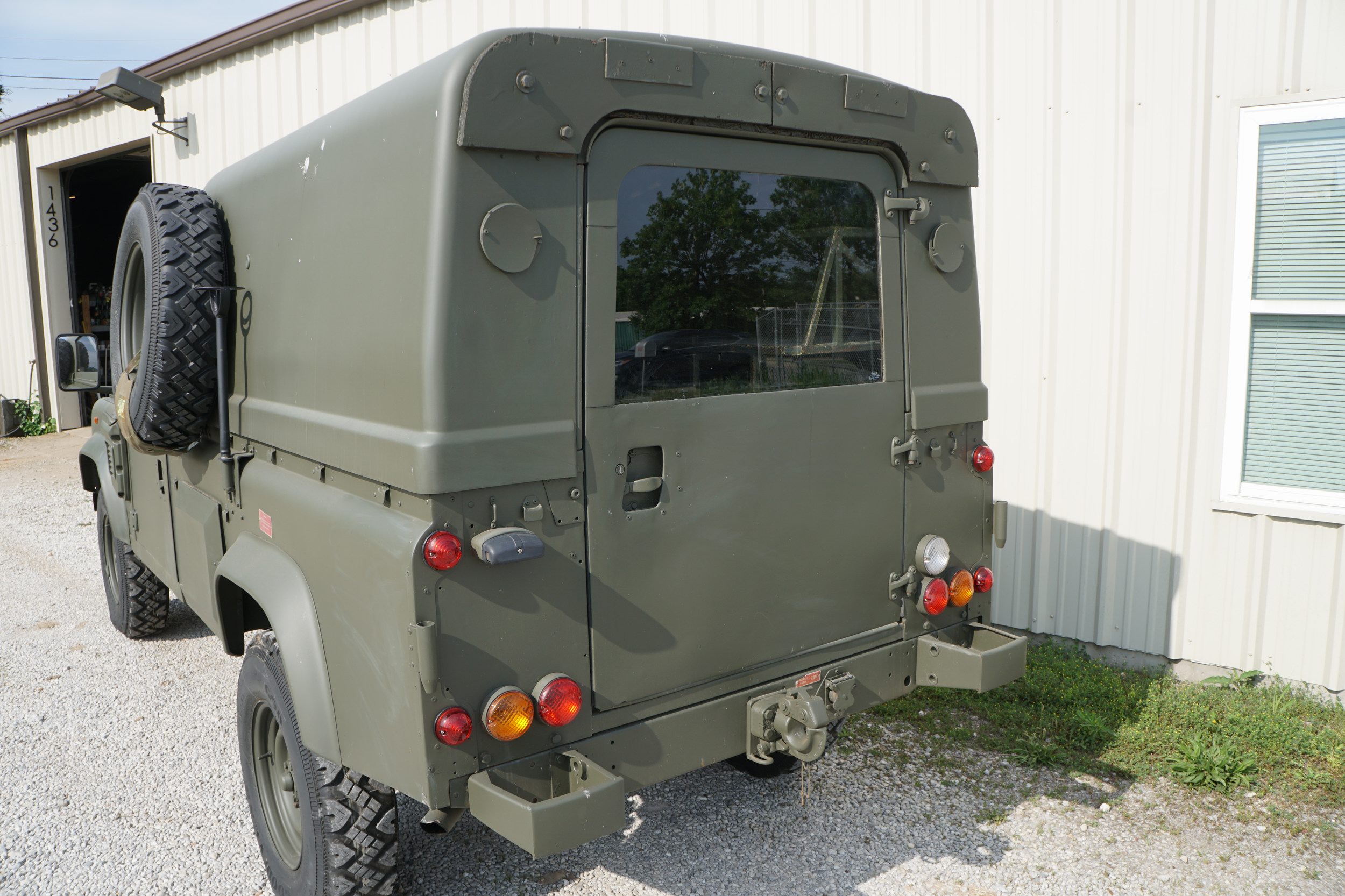 Original British Military Radio Truck Hardtop  TUM ..