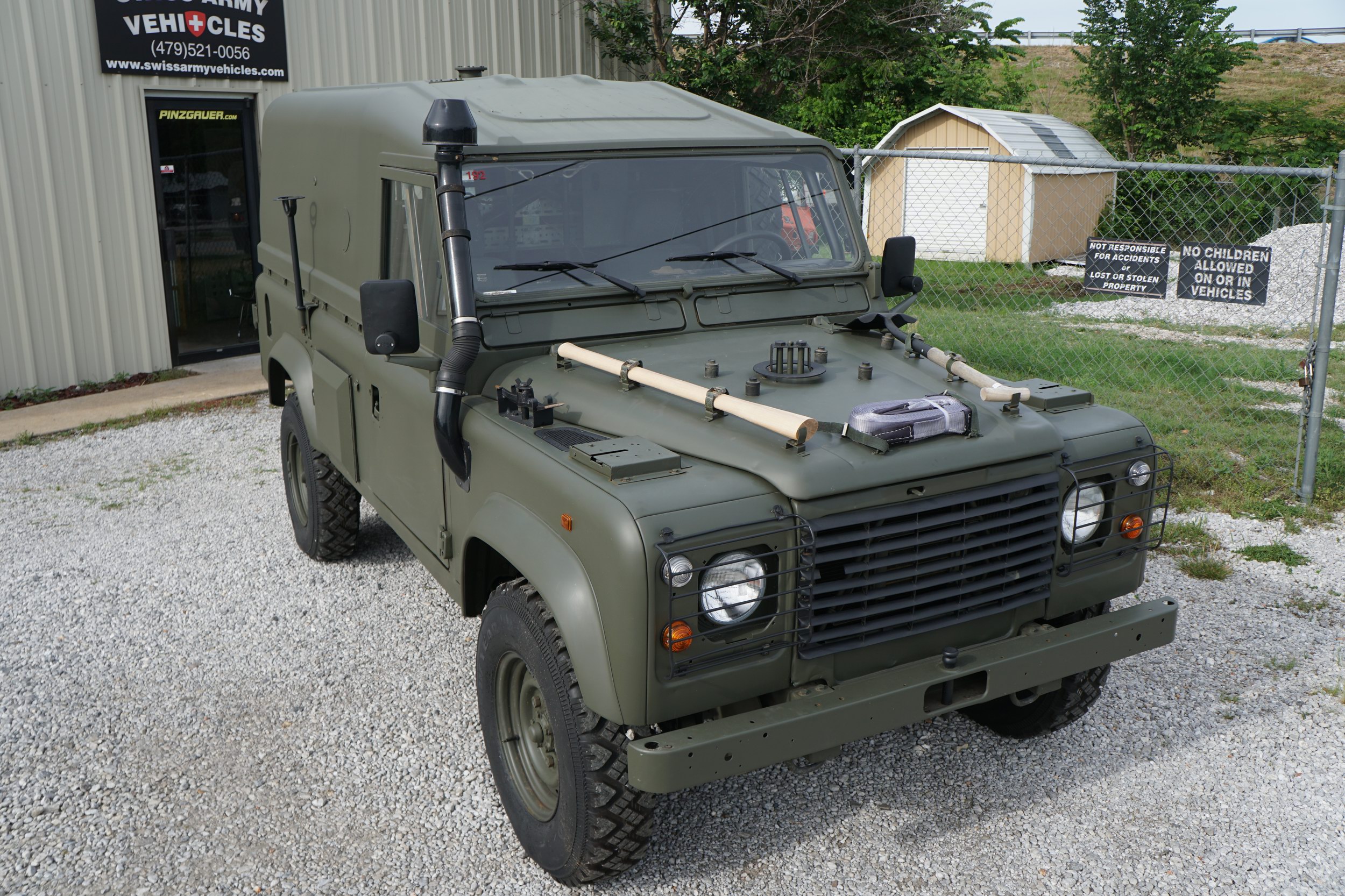 Original British Military Radio Truck Hardtop  TUM ..