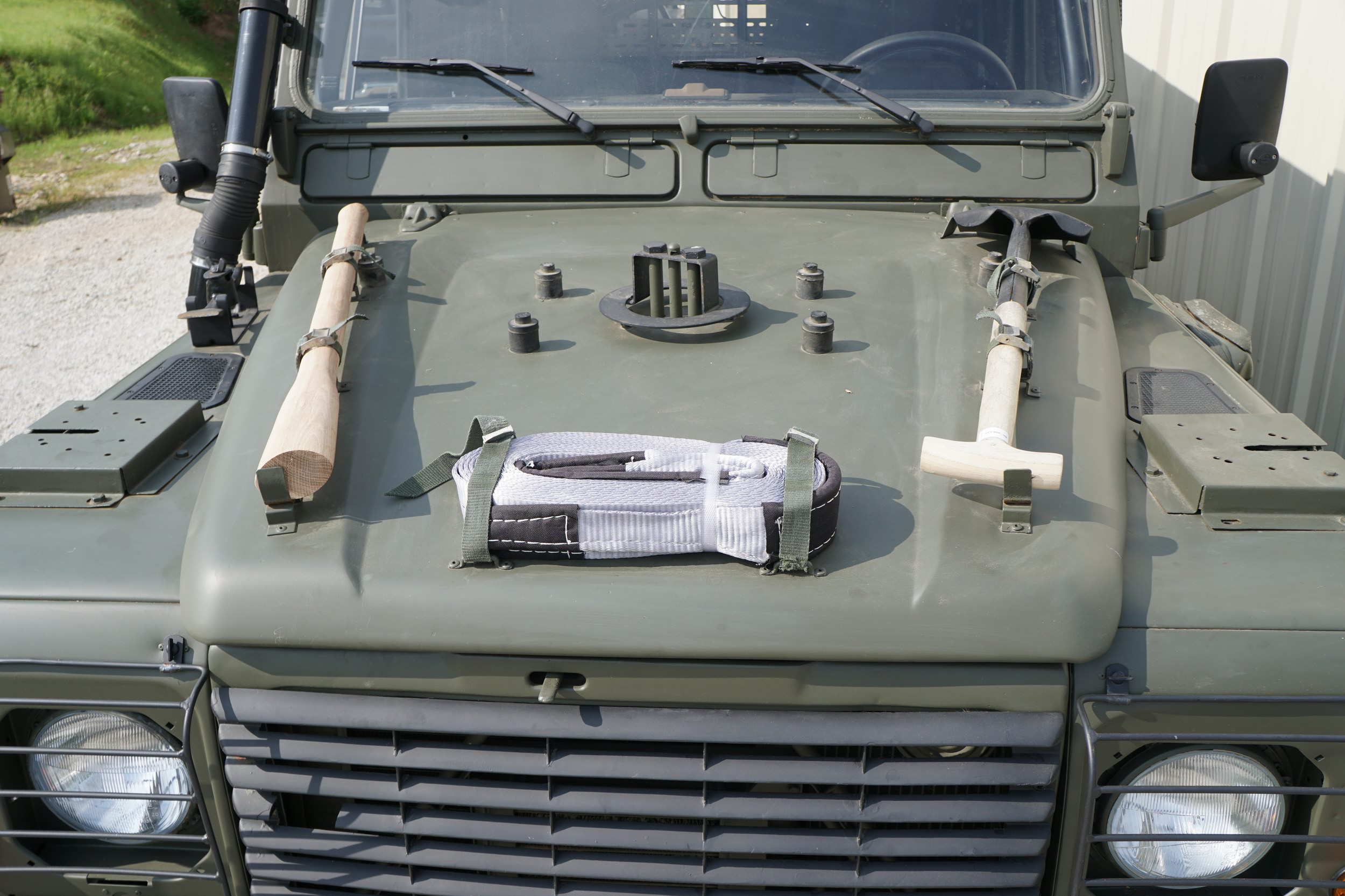 Original British Military Radio Truck Hardtop  TUM ..