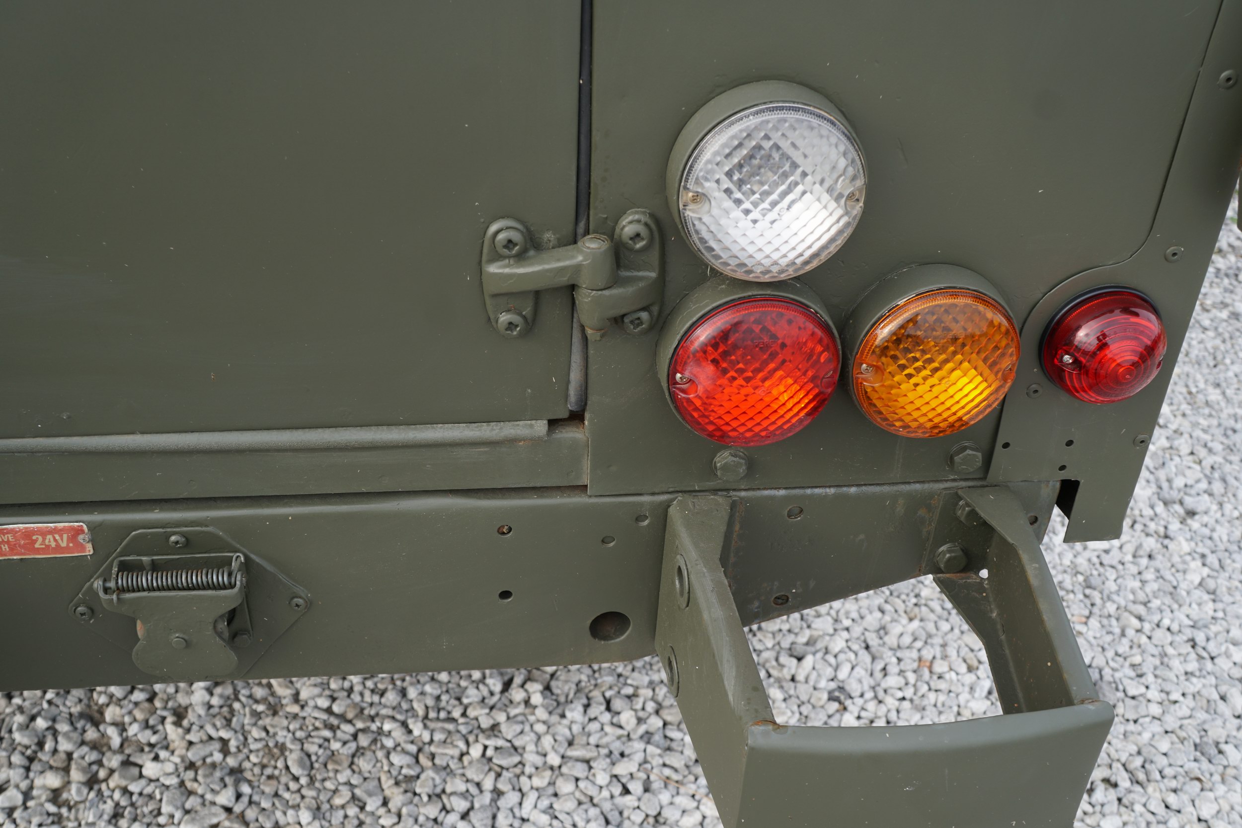 Original British Military Radio Truck Hardtop  TUM ..