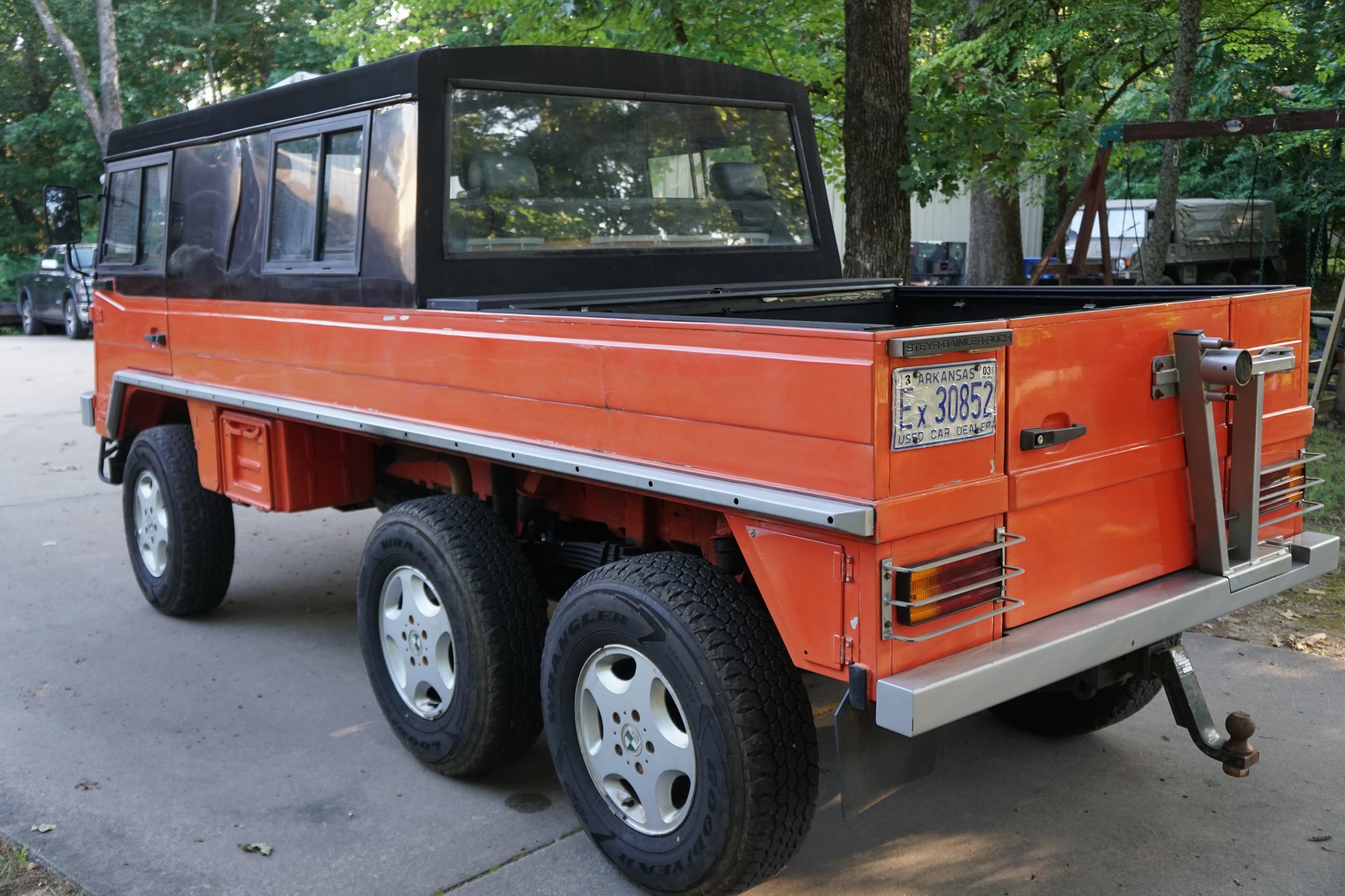 Rare Pinzgauer 718 6x6  Custom 3 Door Crew Cab  
 ..